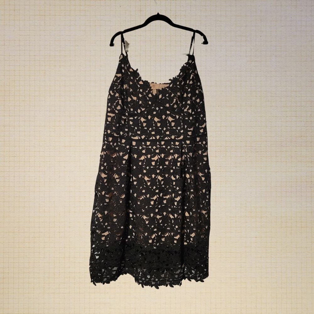 Modern Evening Dress City Chic Size XL Floral Lace Mesh Spaghetti Straps Zipper